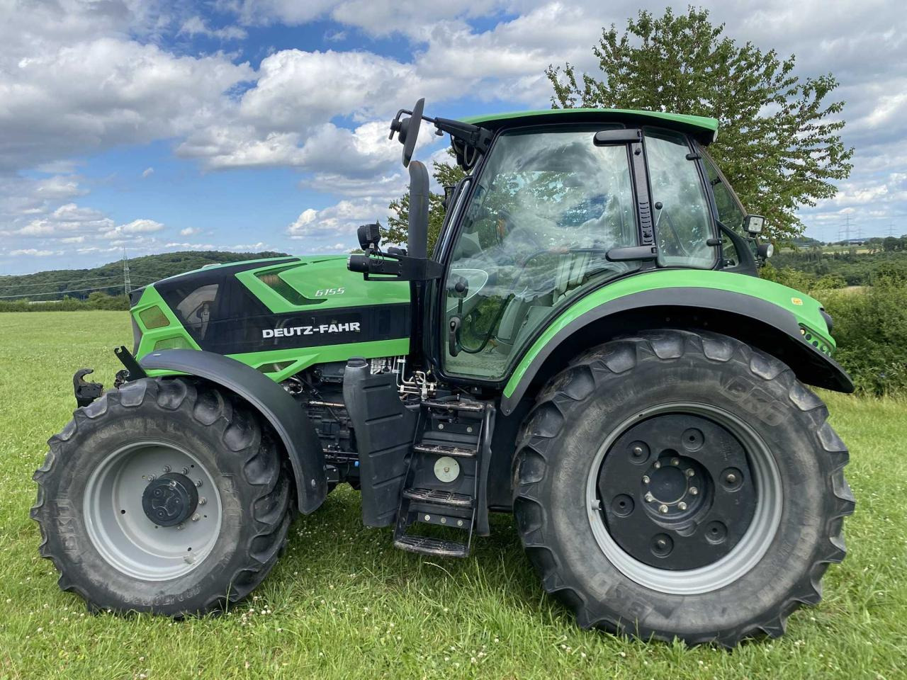 Deutz-Fahr 6155 Agrotron - Tracteur agricole: photos 3 Deutz-Fahr 6155 Agrotron - Tracteur agricole: photos 3
