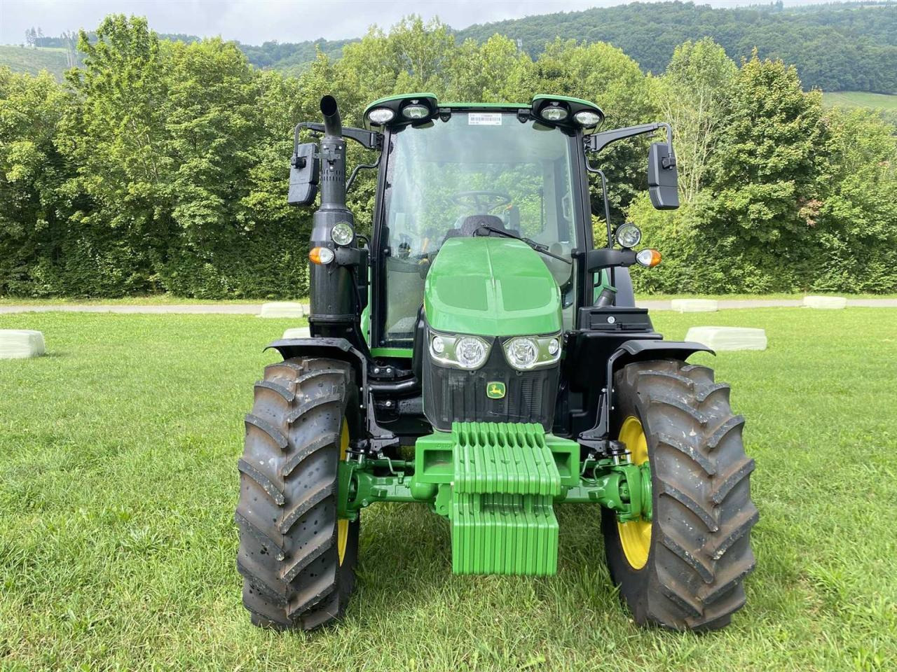 John Deere 6100 M AutoQuadEco - Tracteur agricole: photos 2 John Deere 6100 M AutoQuadEco - Tracteur agricole: photos 2