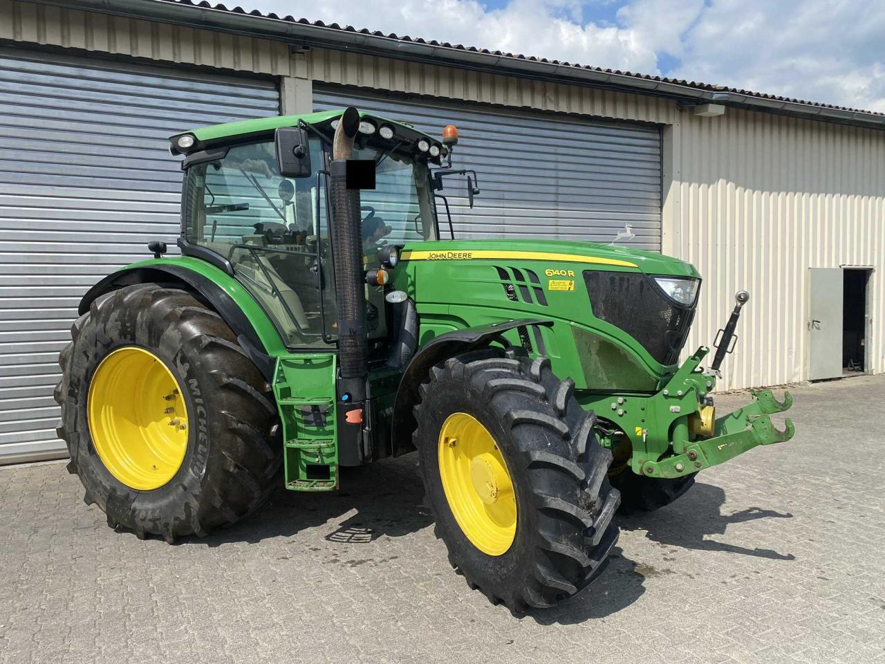 John Deere 6140R - Tracteur agricole: photos 1 John Deere 6140R - Tracteur agricole: photos 1