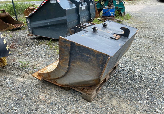 Oulun kauha Luiskakauha 1600mm NTP10 - Godet pour Engins de chantier: photos 1 Oulun kauha Luiskakauha 1600mm NTP10 - Godet pour Engins de chantier: photos 1