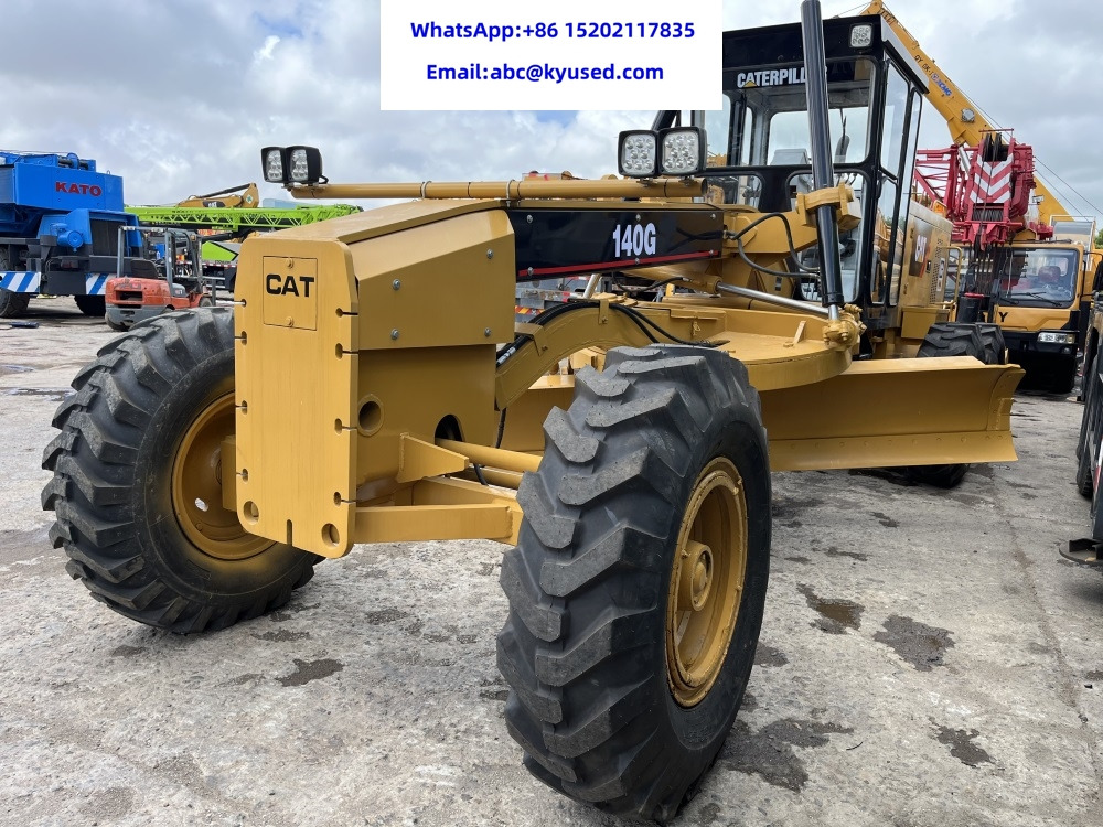 CATERPILLAR 140g 140h 140k 14h 120g 120h 160h 140m 12g - Niveleuse: photos 2 CATERPILLAR 140g 140h 140k 14h 120g 120h 160h 140m 12g - Niveleuse: photos 2