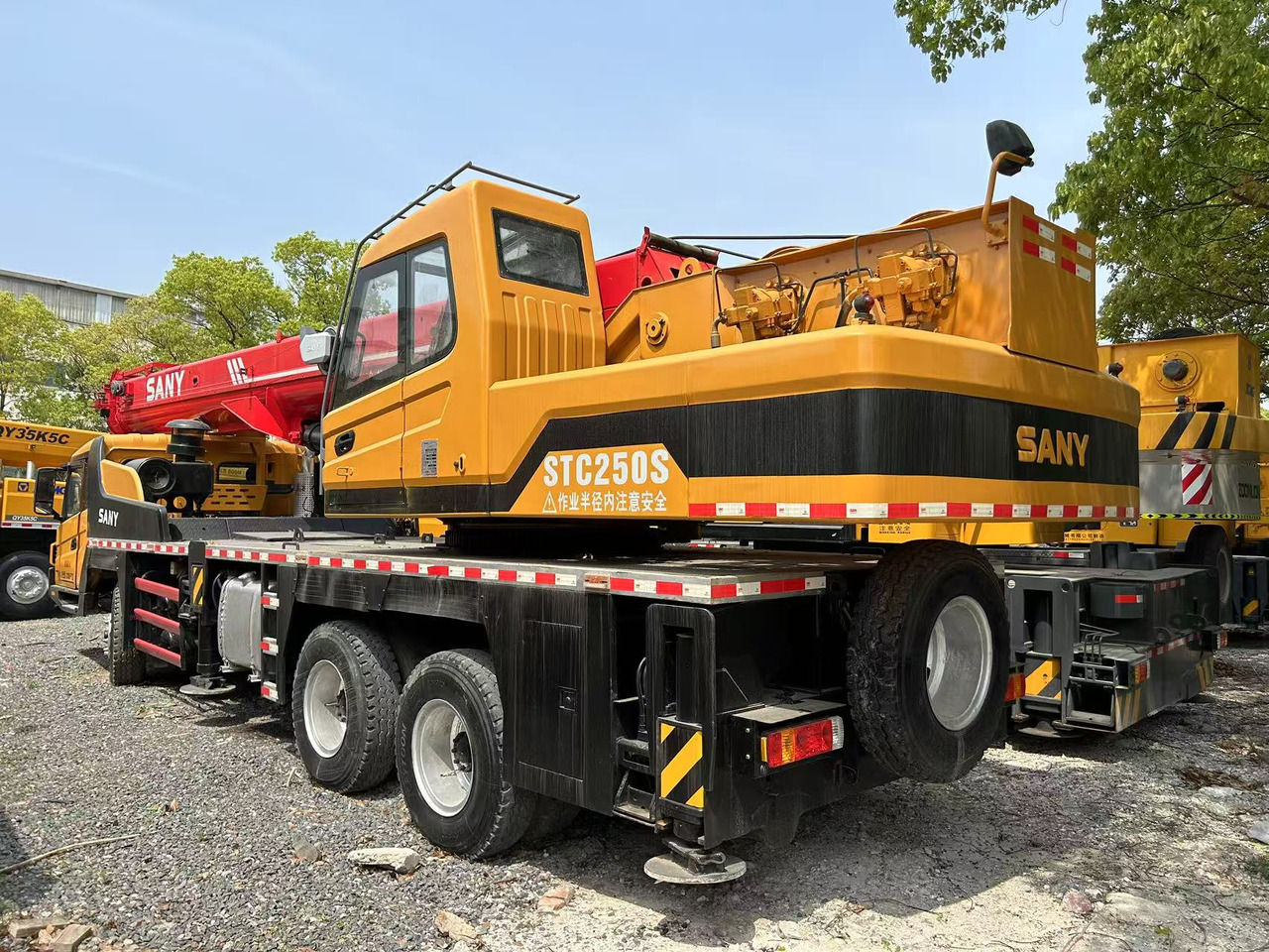 SANY STC250 STC300 STC350 STC500 STC750 25ton 30ton 35ton 50t 75t truck crane - Grue mobile: photos 3 SANY STC250 STC300 STC350 STC500 STC750 25ton 30ton 35ton 50t 75t truck crane - Grue mobile: photos 3