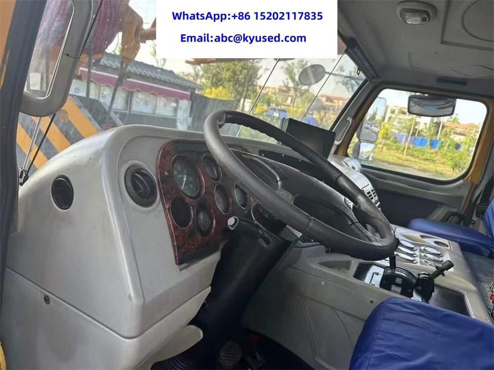 XCMG QY100K - Grue mobile: photos 5 XCMG QY100K - Grue mobile: photos 5