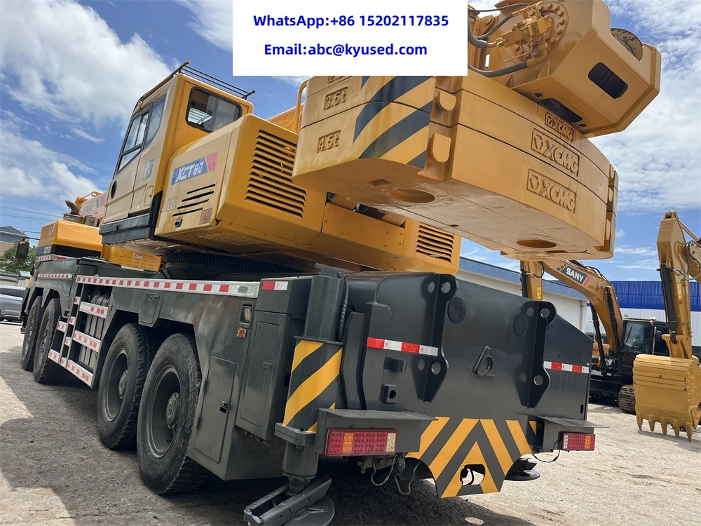 XCMG XCT80 80Tons XCT75 XCT70 XCT50 XCT55 XCT35 XCT25 25T 35T 50T 70T 55T 80TON CRANE - Grue mobile: photos 5 XCMG XCT80 80Tons XCT75 XCT70 XCT50 XCT55 XCT35 XCT25 25T 35T 50T 70T 55T 80TON CRANE - Grue mobile: photos 5