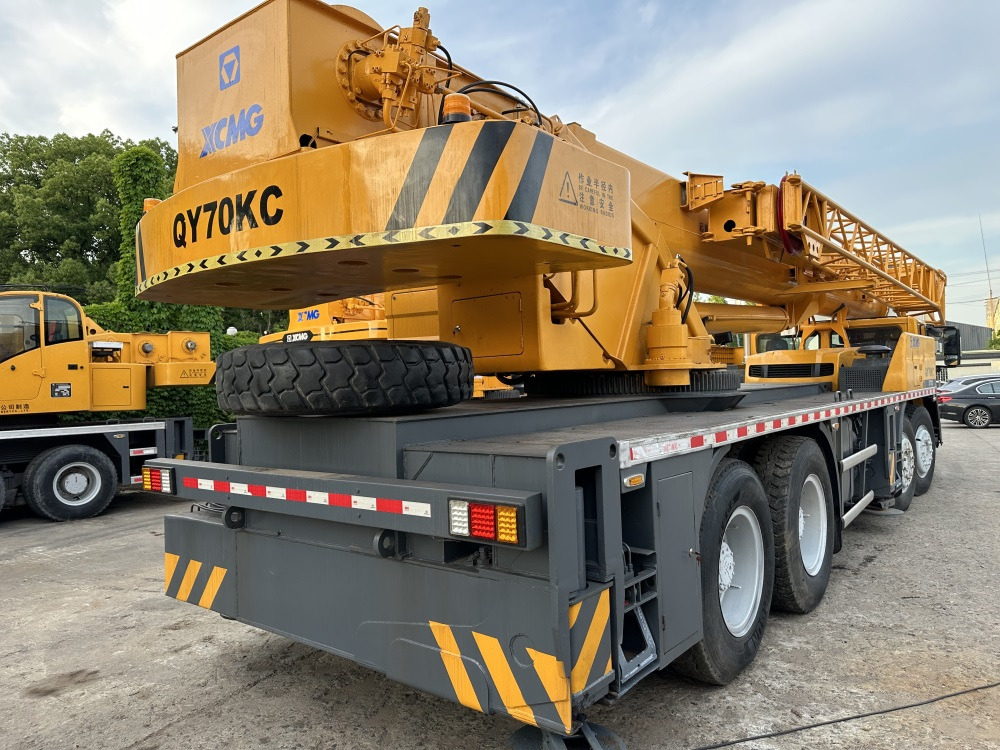 XCMG qy70kc xct75 qy75kc 70ton 75 ton 80 ton 85 ton 90 ton 100 ton 110 ton 130 ton truck crane - Grue mobile: photos 4 XCMG qy70kc xct75 qy75kc 70ton 75 ton 80 ton 85 ton 90 ton 100 ton 110 ton 130 ton truck crane - Grue mobile: photos 4