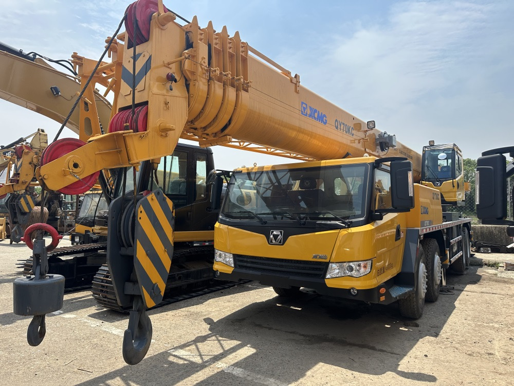 XCMG qy70kc xct75 qy75kc 70ton 75 ton 80 ton 85 ton 90 ton 100 ton 110 ton 130 ton truck crane - Grue mobile: photos 1 XCMG qy70kc xct75 qy75kc 70ton 75 ton 80 ton 85 ton 90 ton 100 ton 110 ton 130 ton truck crane - Grue mobile: photos 1