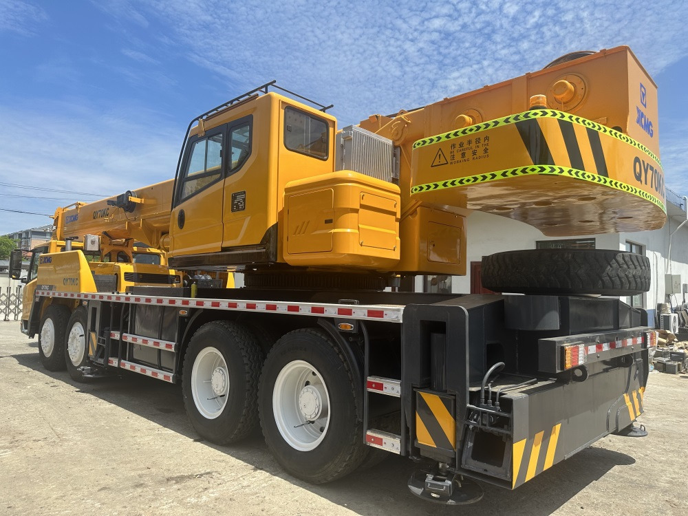 XCMG qy70kc xct75 qy75kc 75 ton truck crane - Grue mobile: photos 3 XCMG qy70kc xct75 qy75kc 75 ton truck crane - Grue mobile: photos 3