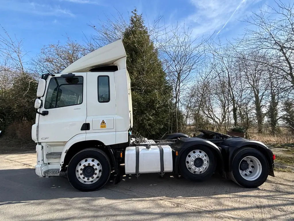 DAF CF - Tracteur routier: photos 3 DAF CF - Tracteur routier: photos 3