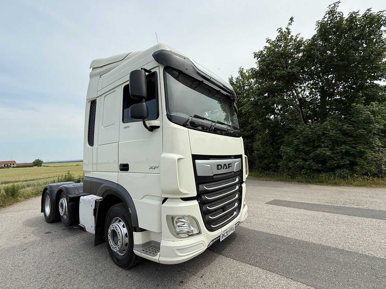 DAF XF 105 480 RHD - Tracteur routier: photos 5 DAF XF 105 480 RHD - Tracteur routier: photos 5