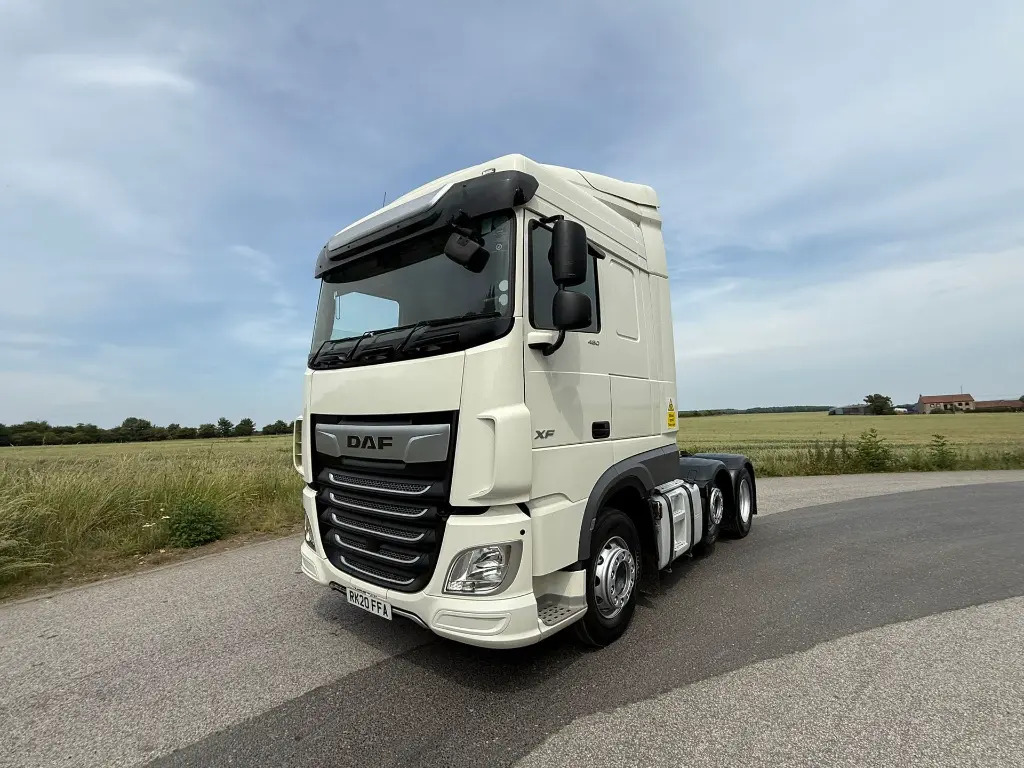 DAF XF 105 (FFA) - Tracteur routier: photos 4 DAF XF 105 (FFA) - Tracteur routier: photos 4