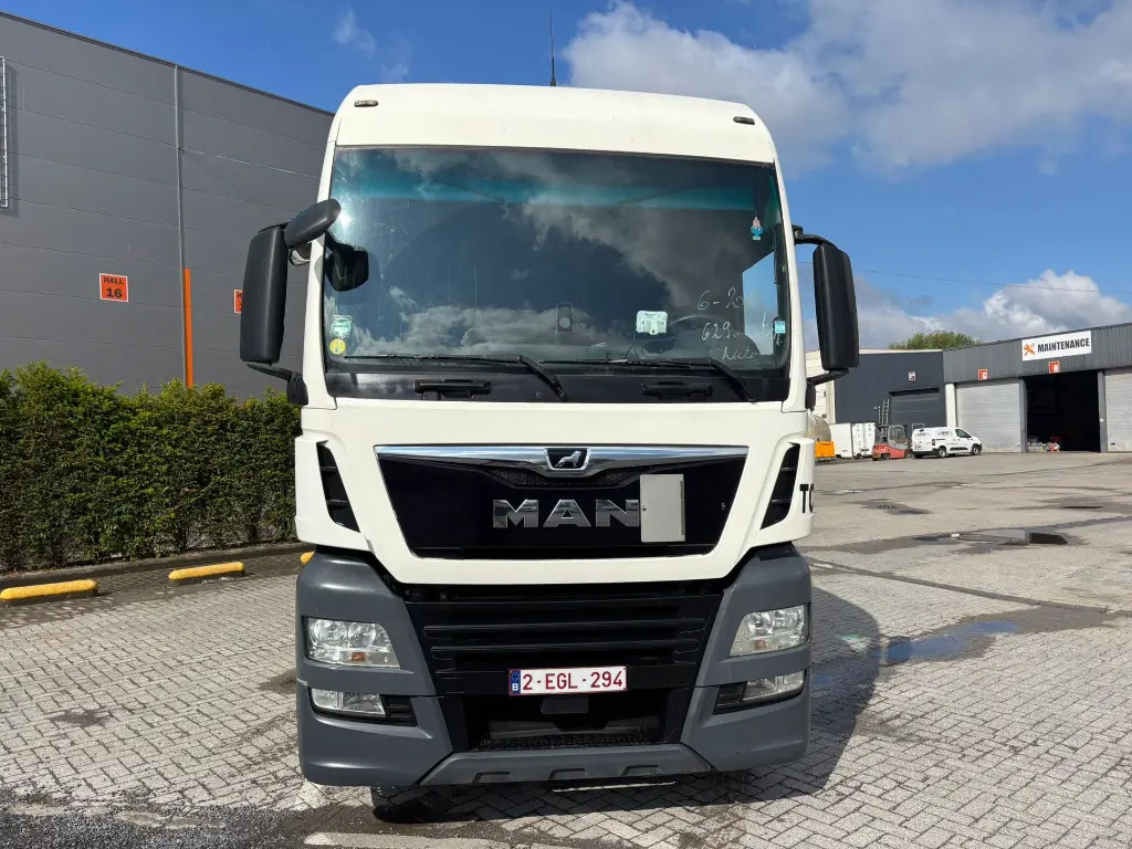 MAN TGX 18.460 XXL - Tracteur routier: photos 3 MAN TGX 18.460 XXL - Tracteur routier: photos 3
