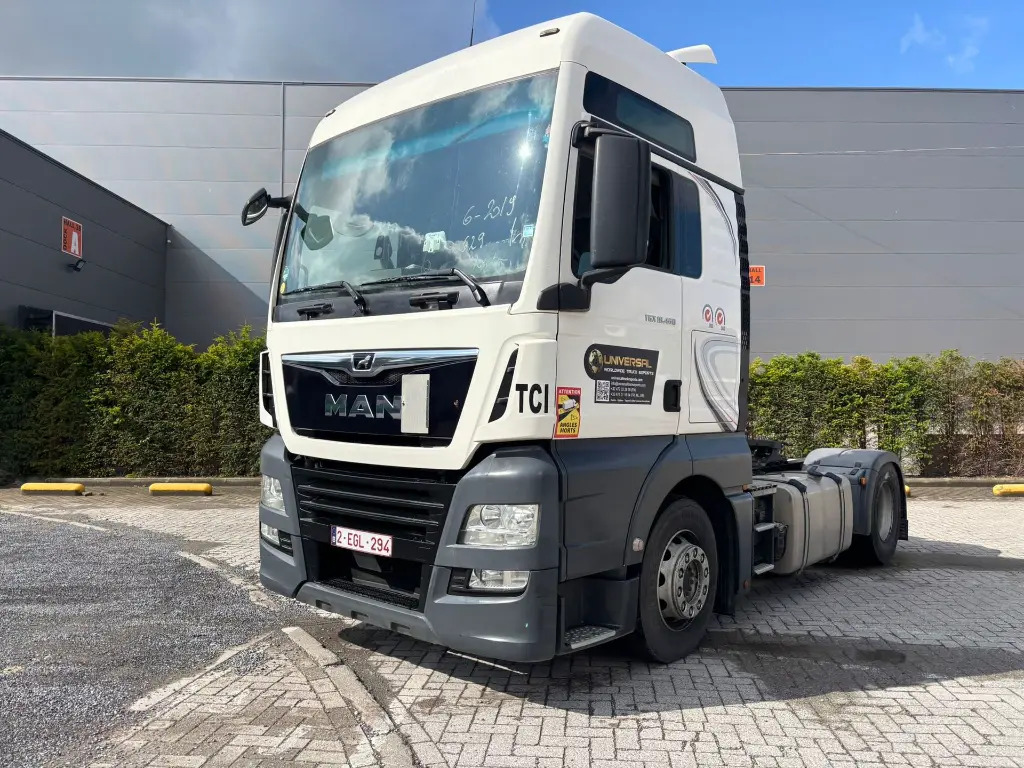 MAN TGX 18.460 XXL - Tracteur routier: photos 2 MAN TGX 18.460 XXL - Tracteur routier: photos 2