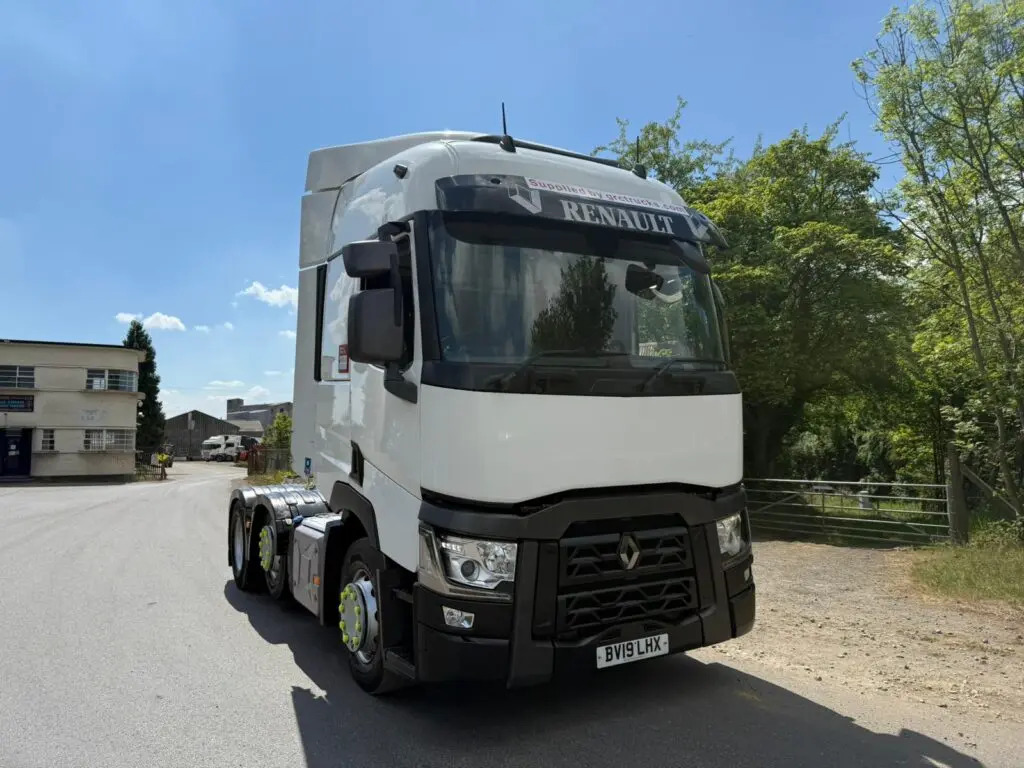 Renault T 460 - Tracteur routier: photos 2 Renault T 460 - Tracteur routier: photos 2