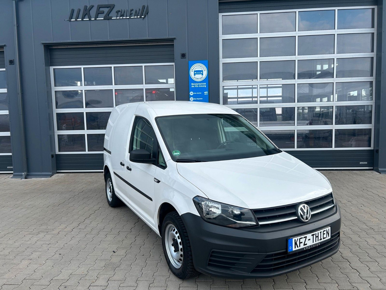Volkswagen Caddy Kasten | Klima, Navi - Transport de personnes: photos 3 Volkswagen Caddy Kasten | Klima, Navi - Transport de personnes: photos 3