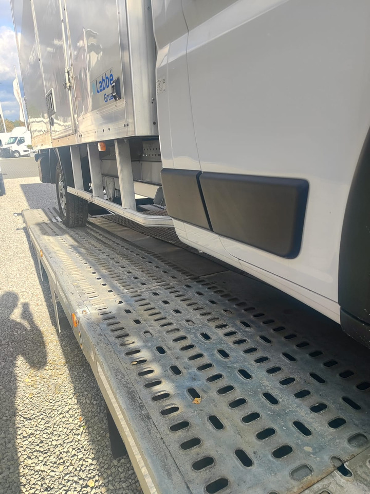 Camion porte-voitures pour transport de équipements lourds MAN TGL: photos 19