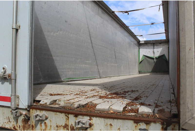 Kraker Two opening side CF-504 Hydraulic height 4.20m - Semi-remorque à fond mouvant: photos 5 Kraker Two opening side CF-504 Hydraulic height 4.20m - Semi-remorque à fond mouvant: photos 5