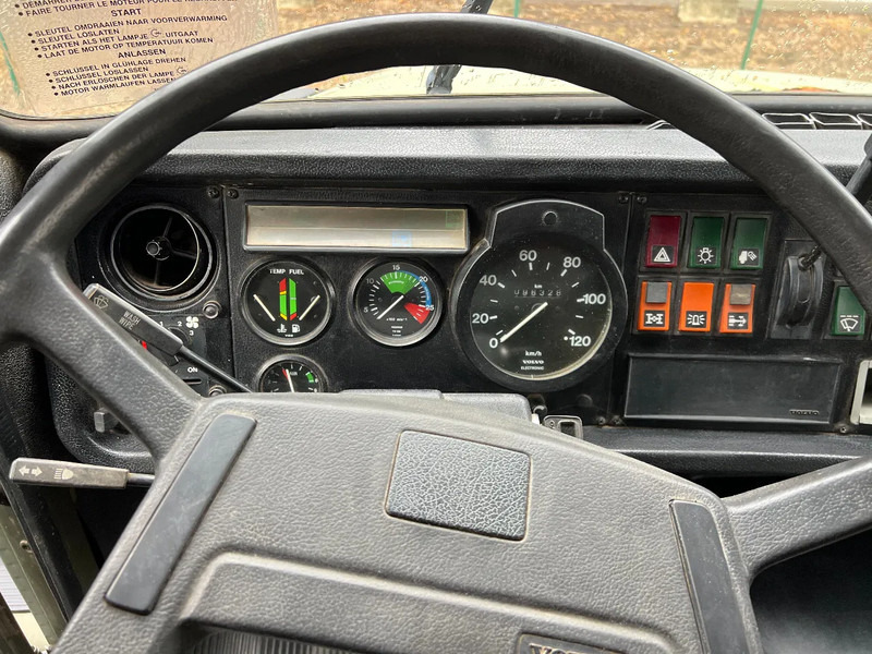 Volvo N 10 6X6 - DUMP - Camion: photos 5 Volvo N 10 6X6 - DUMP - Camion: photos 5