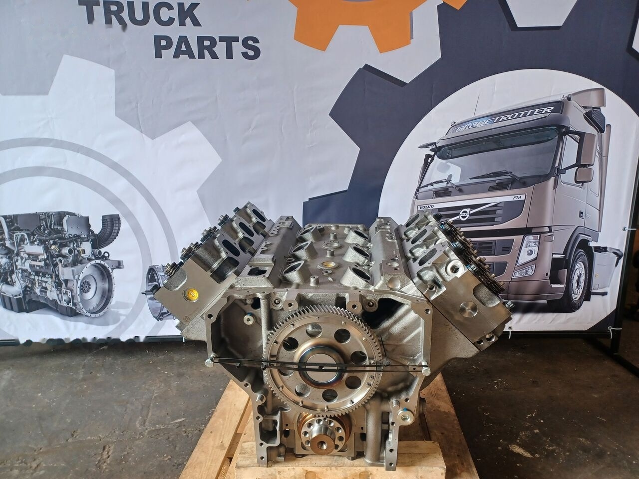 .V/3 Mercedes-Benz truck - Bloc-cylindres pour Camion: photos 2 .V/3 Mercedes-Benz truck - Bloc-cylindres pour Camion: photos 2