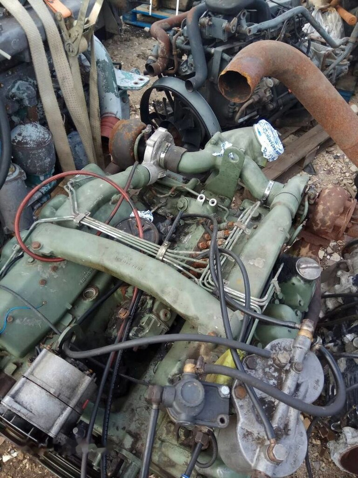 OM 422 V8 BiTurbo   Mercedes-Benz - Moteur pour Camion: photos 3 OM 422 V8 BiTurbo   Mercedes-Benz - Moteur pour Camion: photos 3