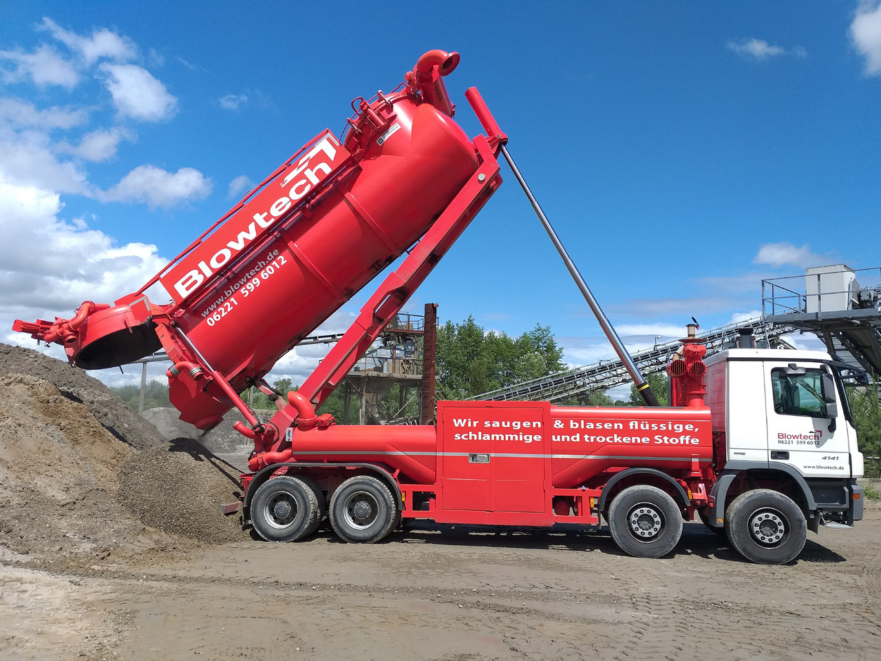 MERCEDES-BENZ Naaktgeboren Vacu-Press 8000 High-Lift V2A less km+hours! - Camion hydrocureur: photos 2 MERCEDES-BENZ Naaktgeboren Vacu-Press 8000 High-Lift V2A less km+hours! - Camion hydrocureur: photos 2