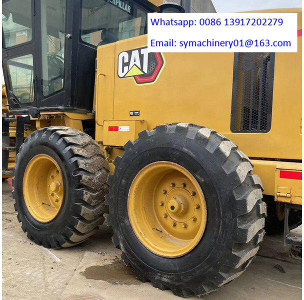 Caterpillar 120K - Niveleuse: photos 2 Caterpillar 120K - Niveleuse: photos 2