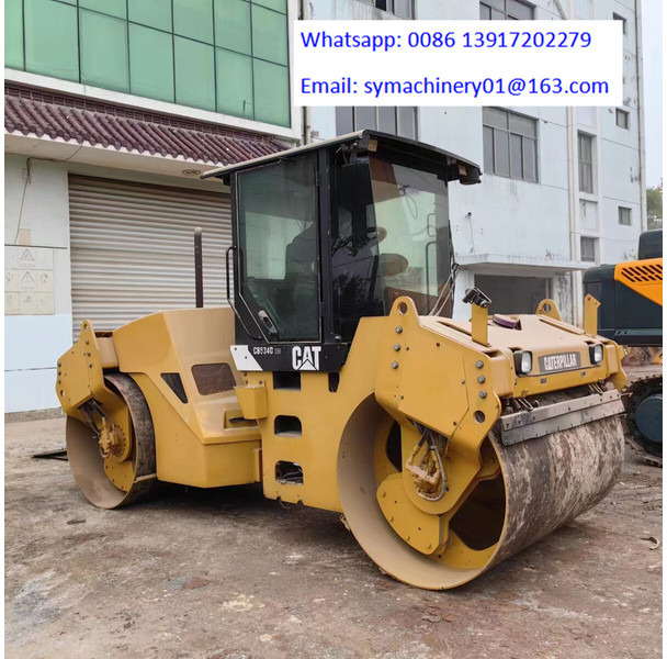 Caterpillar CB534D - Compacteur: photos 1 Caterpillar CB534D - Compacteur: photos 1