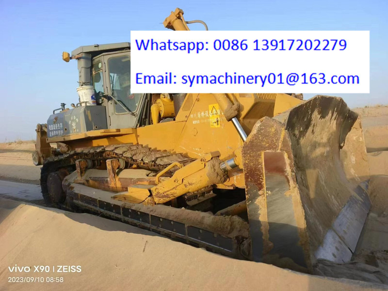 Komatsu D155A-5 - Bulldozer: photos 5 Komatsu D155A-5 - Bulldozer: photos 5