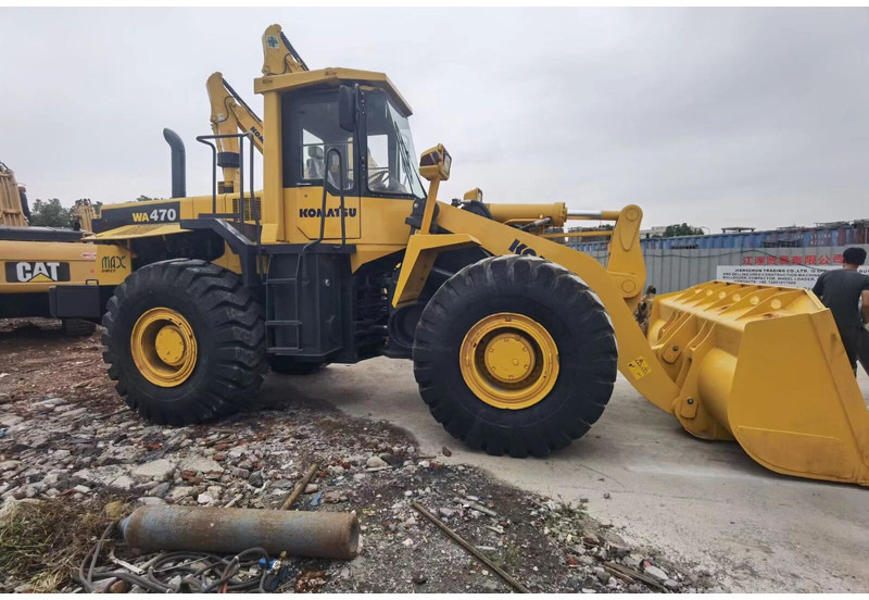 Komatsu WA470-3 - Chargeuse sur pneus: photos 1 Komatsu WA470-3 - Chargeuse sur pneus: photos 1
