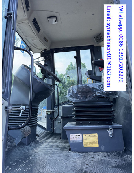 XCMG XS223J - Compacteur à pieds de mouton/ Monocylindre: photos 4 XCMG XS223J - Compacteur à pieds de mouton/ Monocylindre: photos 4