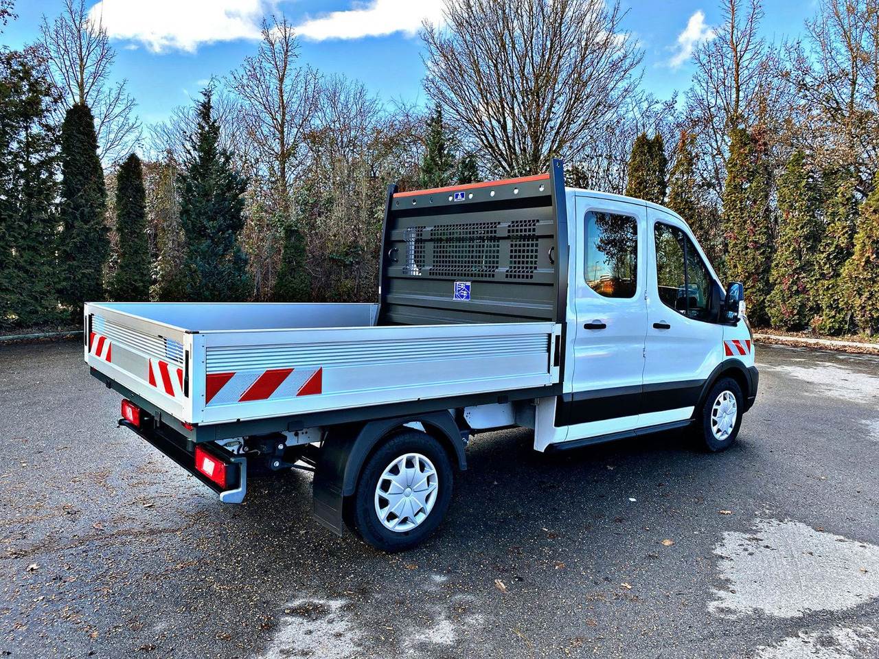 Ford Pritsche 350L2 DoKa|Trend|Garantie bis 08.27|19% - Fourgon plateau, Utilitaire double cabine: photos 3 Ford Pritsche 350L2 DoKa|Trend|Garantie bis 08.27|19% - Fourgon plateau, Utilitaire double cabine: photos 3