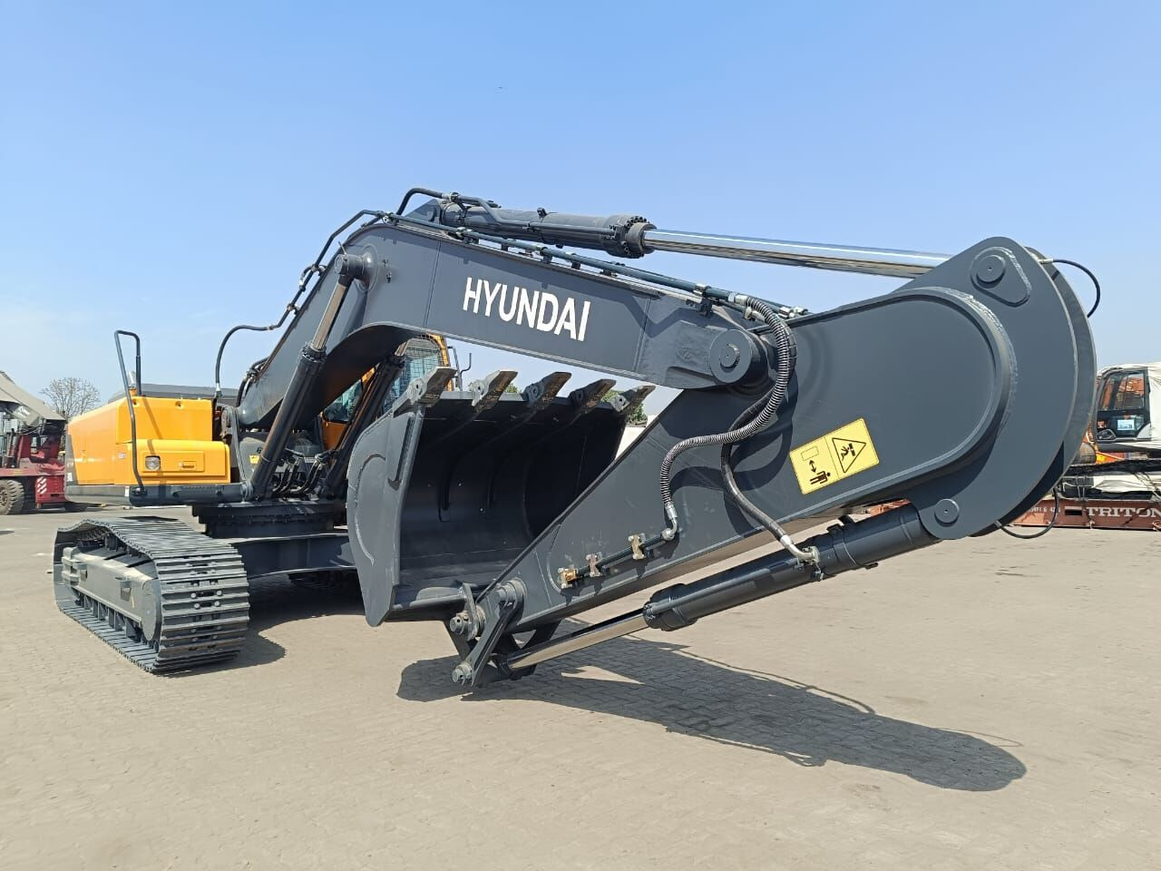 New Hyundai R340 tracked excavator - Pelle sur chenille: photos 4 New Hyundai R340 tracked excavator - Pelle sur chenille: photos 4