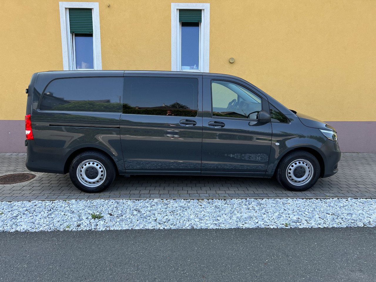 Mercedes-Benz Vito 114 lang | Klima | Schiebetür | Tempomat - Utilitaire double cabine: photos 3 Mercedes-Benz Vito 114 lang | Klima | Schiebetür | Tempomat - Utilitaire double cabine: photos 3