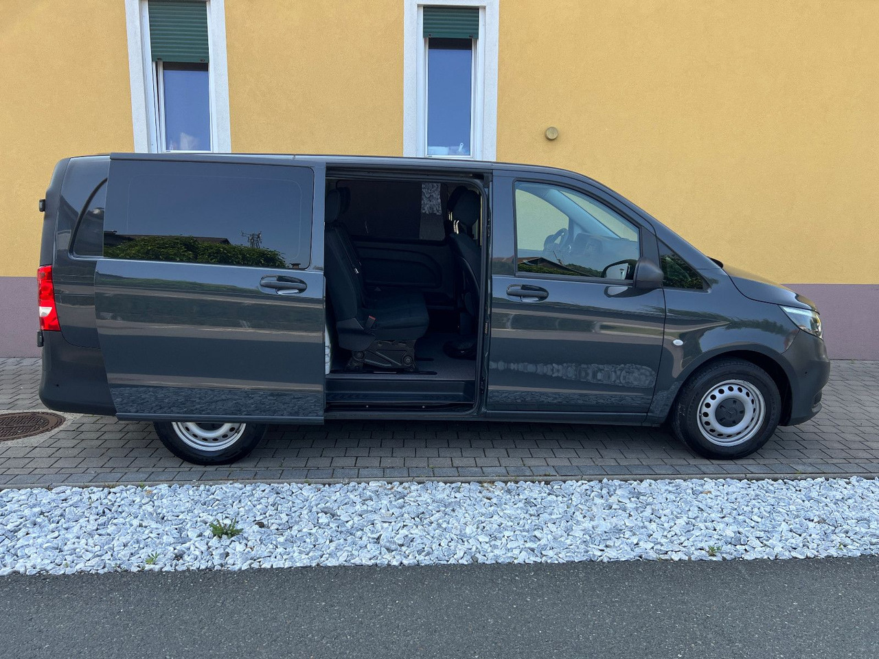 Mercedes-Benz Vito 114 lang | Klima | Schiebetür | Tempomat - Utilitaire double cabine: photos 4 Mercedes-Benz Vito 114 lang | Klima | Schiebetür | Tempomat - Utilitaire double cabine: photos 4