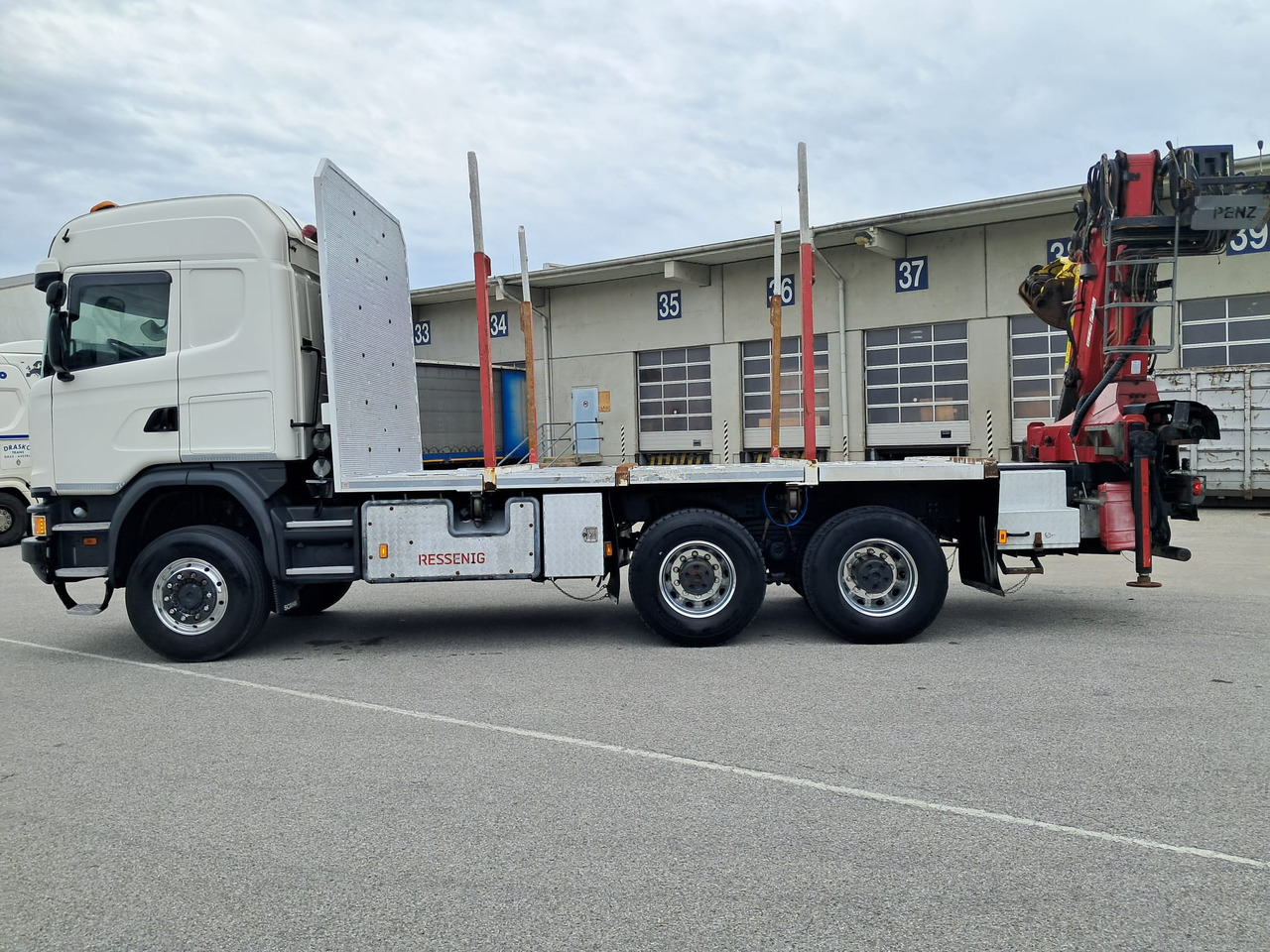 SCANIA G 490 6x6 Blatt-Blatt | Klima | Schaltgetriebe | Euro 6 | Penz-Kran 12Z | - Camion grumier, Camion grue: photos 4 SCANIA G 490 6x6 Blatt-Blatt | Klima | Schaltgetriebe | Euro 6 | Penz-Kran 12Z | - Camion grumier, Camion grue: photos 4