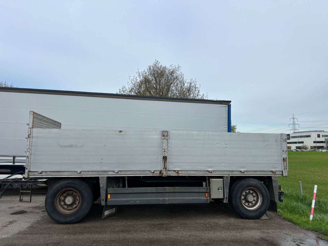 Schwarzmüller SCHEUWIMMER - Remorque plateau: photos 3 Schwarzmüller SCHEUWIMMER - Remorque plateau: photos 3