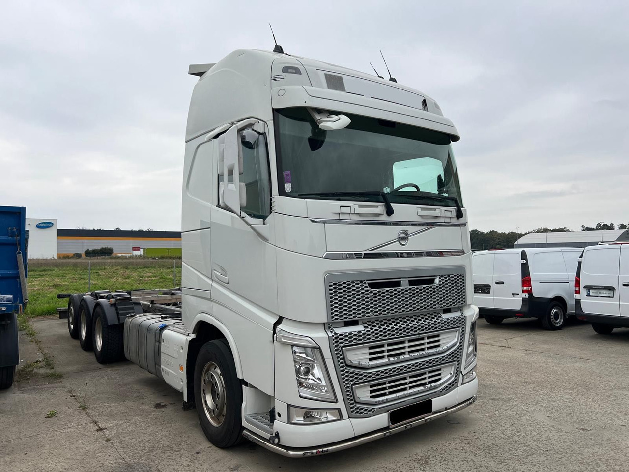 VOLVO FH 540 8x4 Fahrgestell - Châssis cabine: photos 2 VOLVO FH 540 8x4 Fahrgestell - Châssis cabine: photos 2
