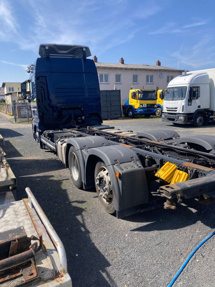 MAN TGX 26.470 Mega Ausstattung SONDERPREIS - Camion porte-conteneur/ Caisse mobile: photos 3 MAN TGX 26.470 Mega Ausstattung SONDERPREIS - Camion porte-conteneur/ Caisse mobile: photos 3