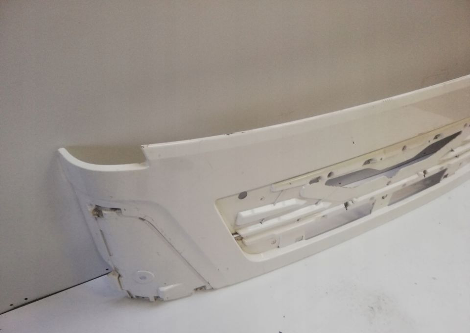 ATRAPA MASKA MAN TGL E6 ORYGINAL 81.611106104 - Capot pour Camion: photos 3 ATRAPA MASKA MAN TGL E6 ORYGINAL 81.611106104 - Capot pour Camion: photos 3