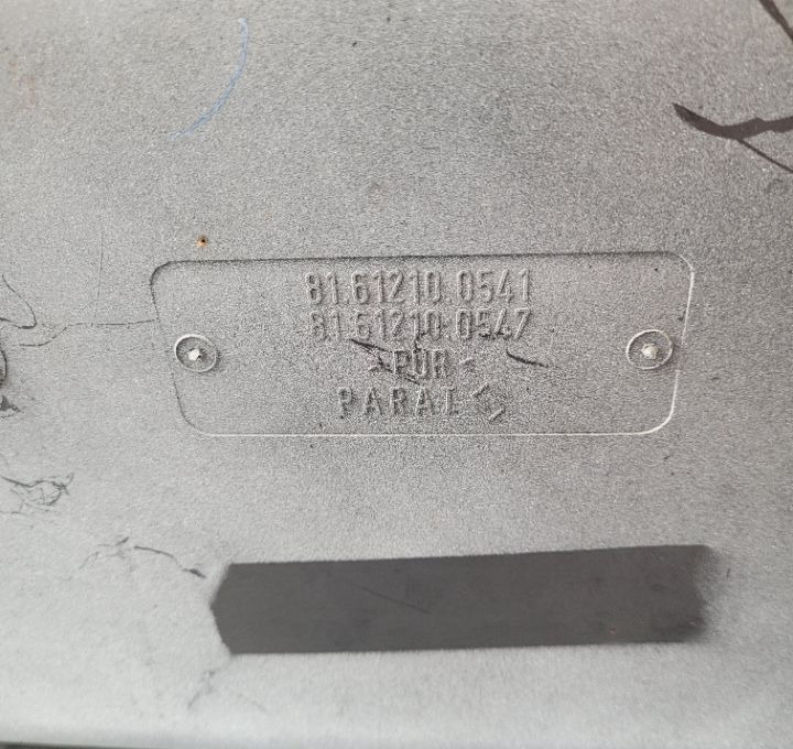 BLOTNIK MAN TGM LH NOWY ORYGINAL 81.61210.0541/0547 - Carrosserie et extérieur pour Camion: photos 4 BLOTNIK MAN TGM LH NOWY ORYGINAL 81.61210.0541/0547 - Carrosserie et extérieur pour Camion: photos 4