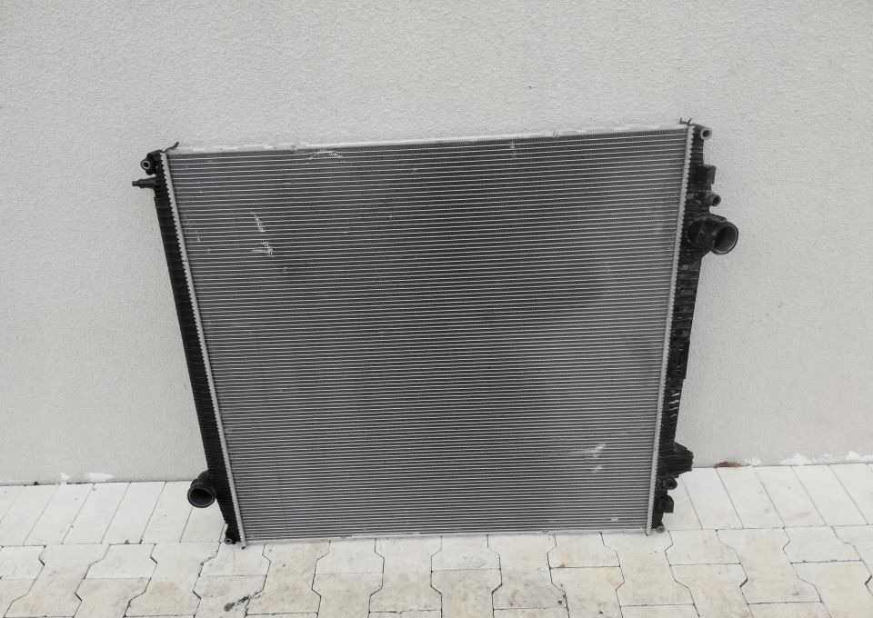 Chłodnica wody MAN TGX EURO6 Mahle - Radiateur pour Camion: photos 1 Chłodnica wody MAN TGX EURO6 Mahle - Radiateur pour Camion: photos 1