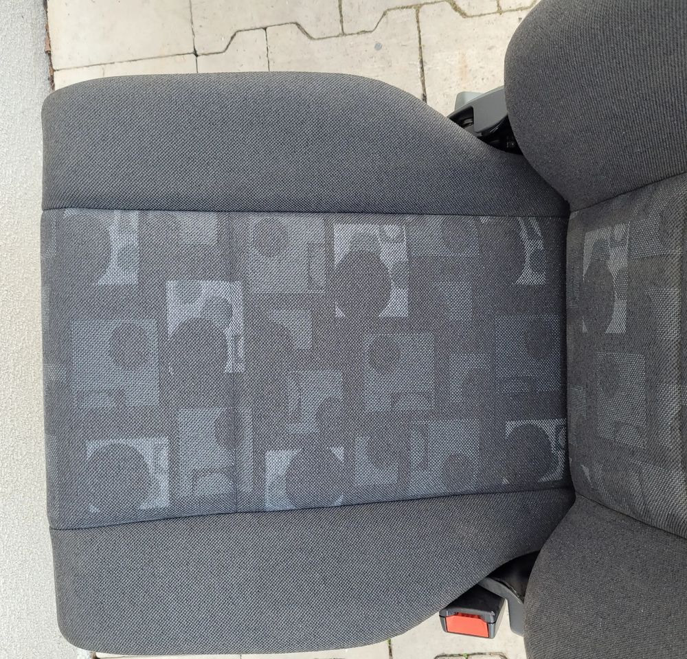FOTEL PRAWY MERCEDES ACTROS AXOR NOWY ORYGINAŁ CHWALIM116 - Siège pour Camion: photos 4 FOTEL PRAWY MERCEDES ACTROS AXOR NOWY ORYGINAŁ CHWALIM116 - Siège pour Camion: photos 4