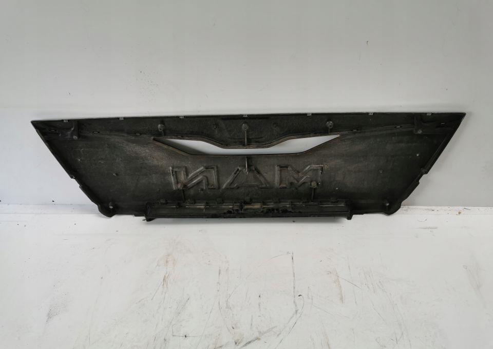 GRILL ATRAPA MAN TGX E6 lift - Capot pour Camion: photos 4 GRILL ATRAPA MAN TGX E6 lift - Capot pour Camion: photos 4