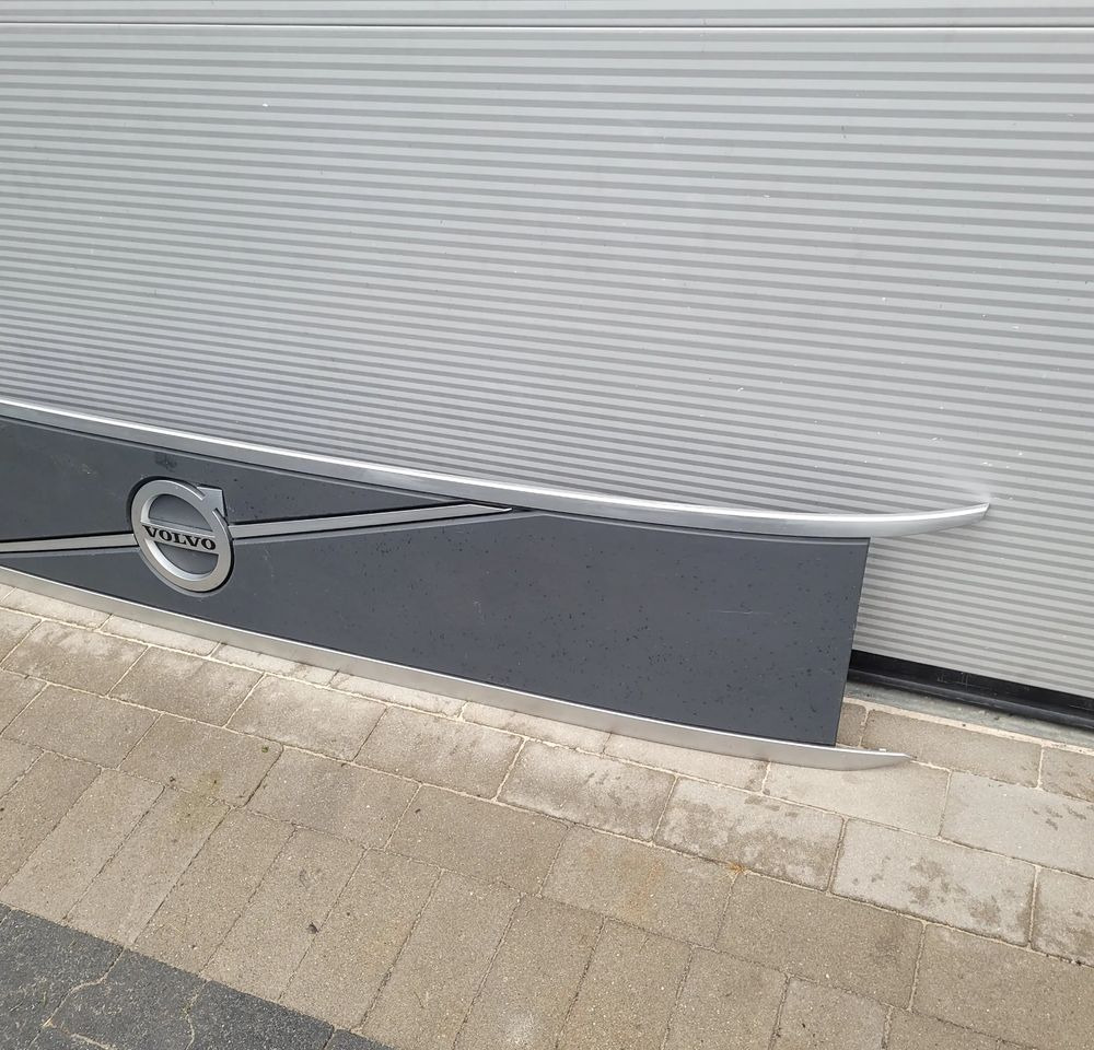 GRILL VOLVO FH5 ORYGINAŁ 84222354 CHWALIM116 - Calandre pour Camion: photos 3 GRILL VOLVO FH5 ORYGINAŁ 84222354 CHWALIM116 - Calandre pour Camion: photos 3