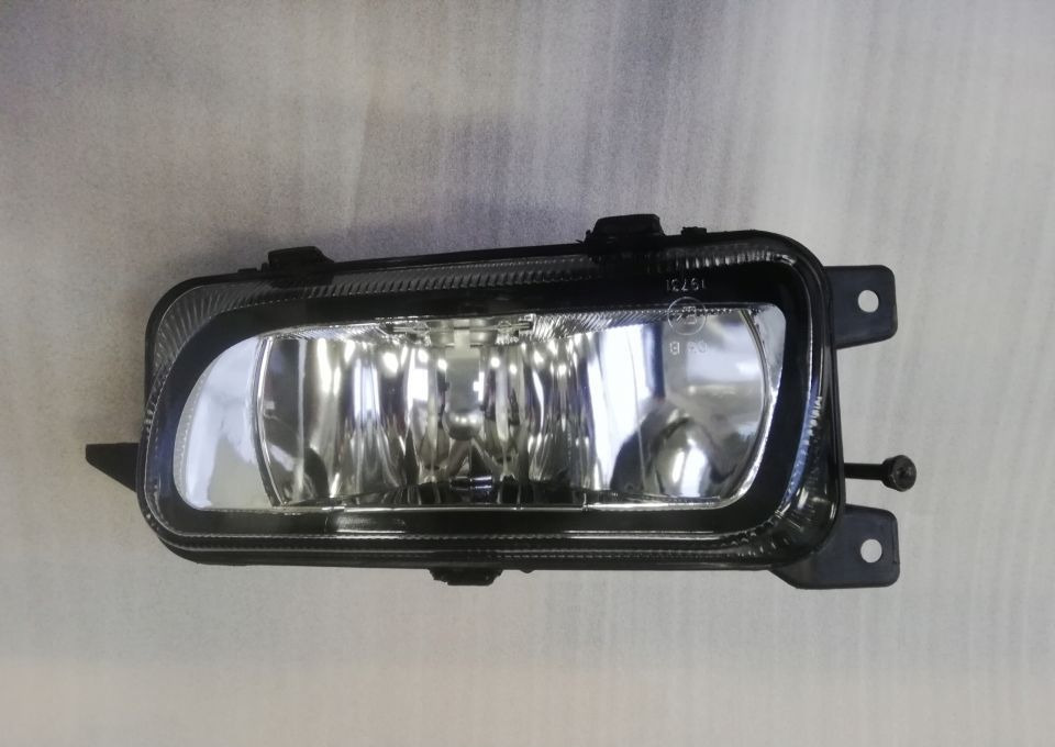 HALOGEN MERCEDES ACTROS MP3 MP3 LH - Feu avant pour Camion: photos 5 HALOGEN MERCEDES ACTROS MP3 MP3 LH - Feu avant pour Camion: photos 5