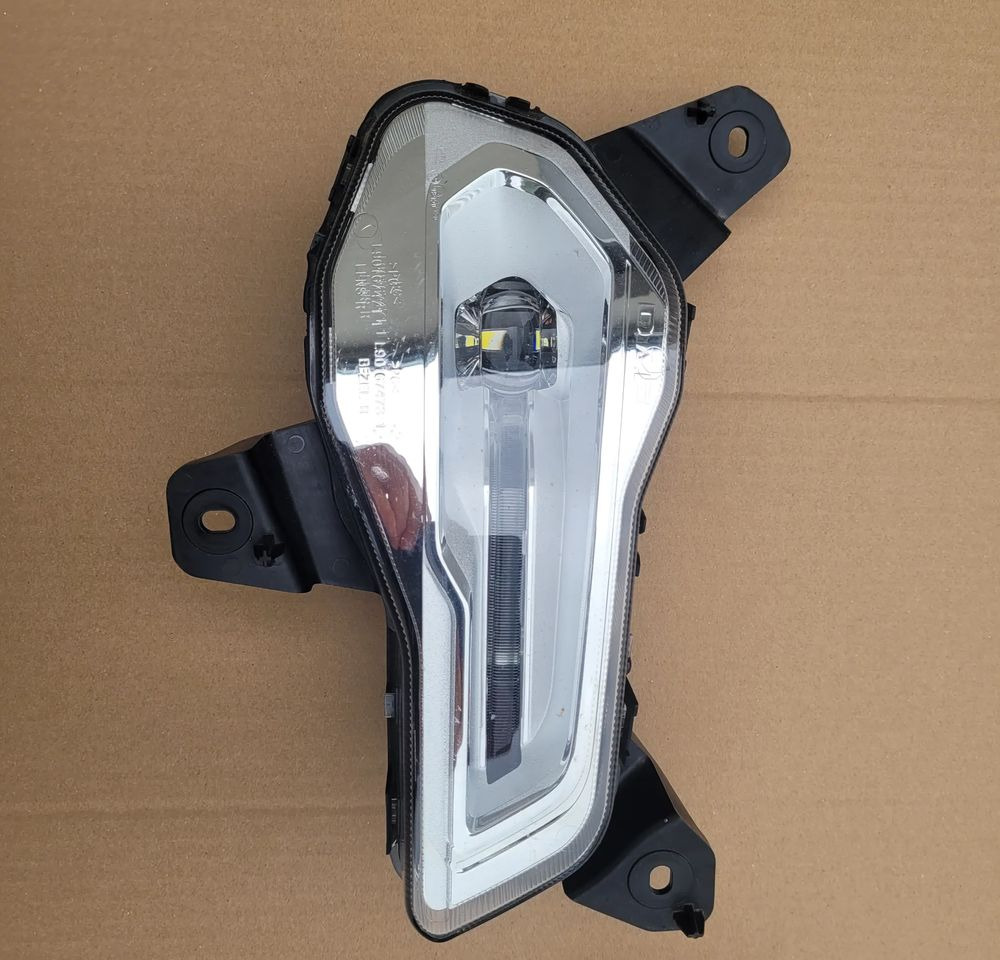 HALOGENY DAF XG XD ORYGINAŁ LED CHWALIM116 - Lumière/ Éclairage pour Camion: photos 3 HALOGENY DAF XG XD ORYGINAŁ LED CHWALIM116 - Lumière/ Éclairage pour Camion: photos 3