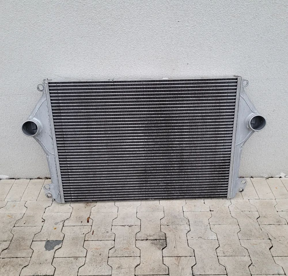 INTERCOOLER SCANIA R S NGT OM 82316694 - Intercooler pour Camion: photos 1 INTERCOOLER SCANIA R S NGT OM 82316694 - Intercooler pour Camion: photos 1