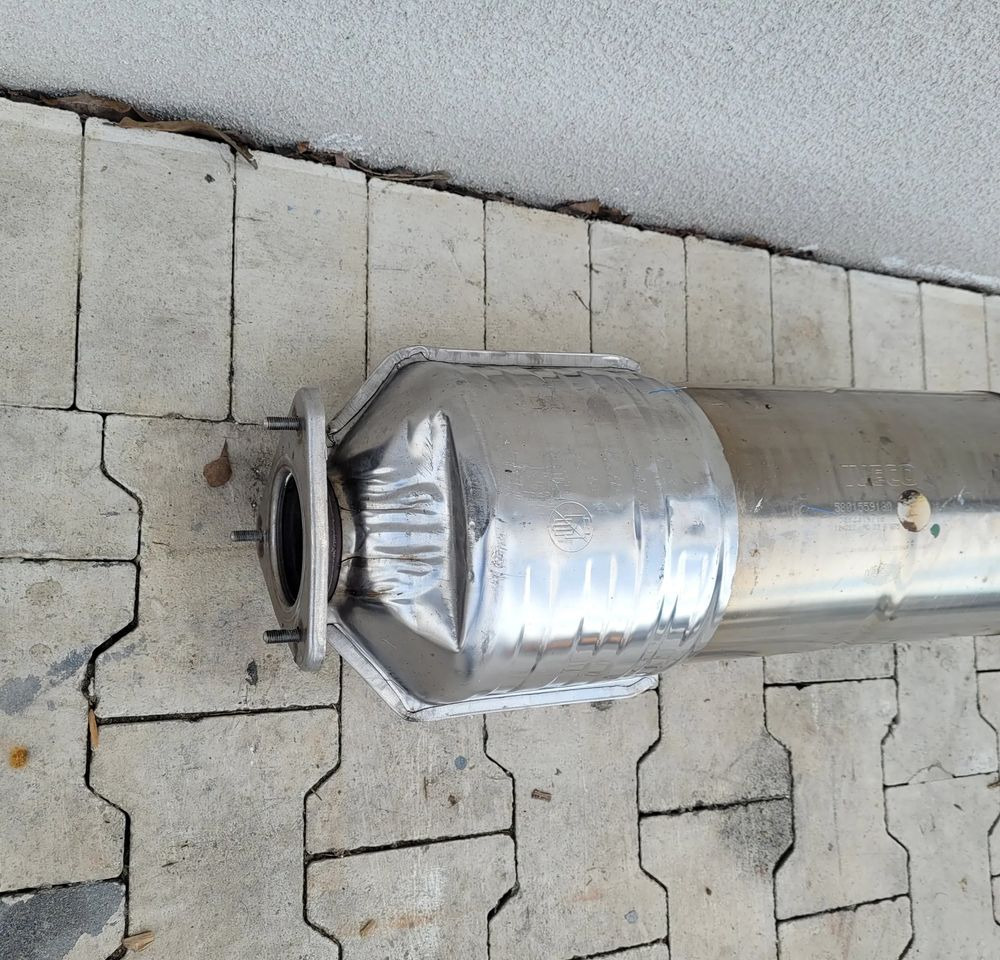 KATALIZATOR DPF IVECO DAILY 5802314718 - Catalyseur pour Véhicule utilitaire: photos 2 KATALIZATOR DPF IVECO DAILY 5802314718 - Catalyseur pour Véhicule utilitaire: photos 2
