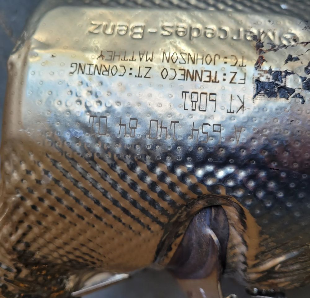 KATALIZATOR MERCEDES SPRINTER 2.0CDI W907 W910 A6541408401 ORYGINAŁ CHWALIM116 - Catalyseur pour Camion: photos 2 KATALIZATOR MERCEDES SPRINTER 2.0CDI W907 W910 A6541408401 ORYGINAŁ CHWALIM116 - Catalyseur pour Camion: photos 2