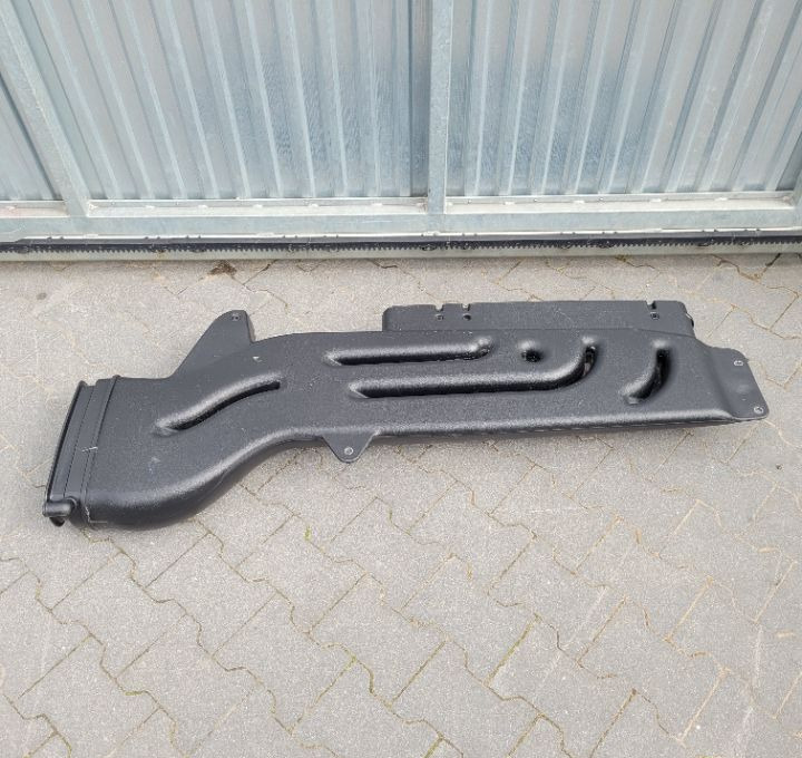 KOMIN MAN TGL E6 MAHLE 70550700 - Carrosserie et extérieur pour Camion: photos 2 KOMIN MAN TGL E6 MAHLE 70550700 - Carrosserie et extérieur pour Camion: photos 2