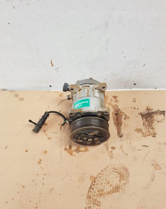 KOMPRESORA KLIMATYZACJA MAN TGS TGX EURO6 - Compresseur de climatisation pour Camion: photos 1 KOMPRESORA KLIMATYZACJA MAN TGS TGX EURO6 - Compresseur de climatisation pour Camion: photos 1